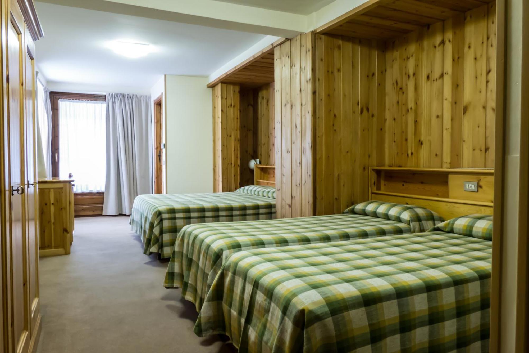 Hotel Valdotain Villeneuve Kültér fotó