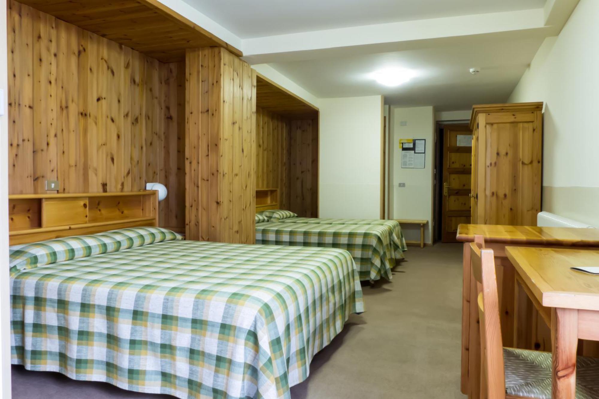 Hotel Valdotain Villeneuve Kültér fotó