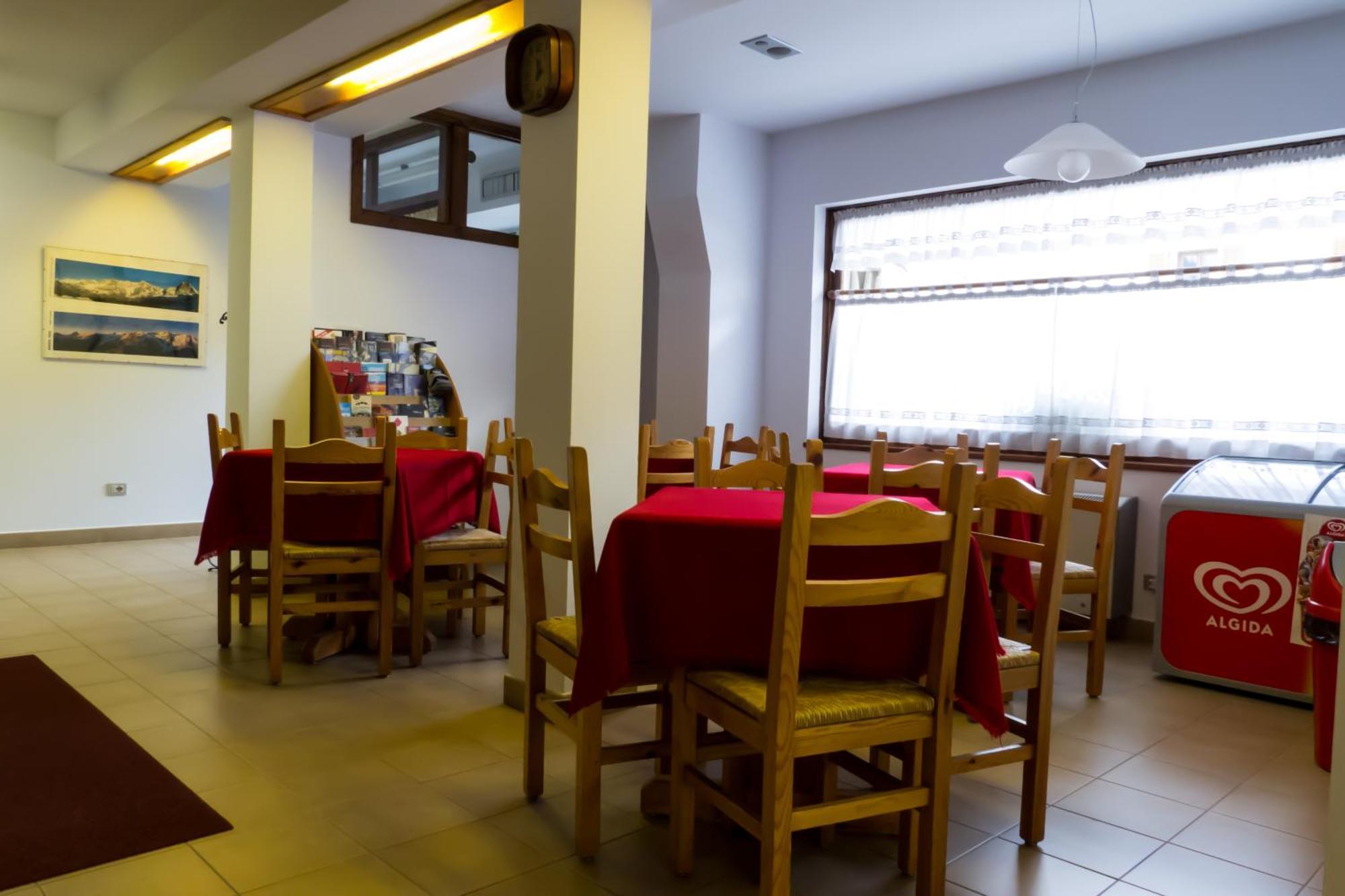 Hotel Valdotain Villeneuve Kültér fotó