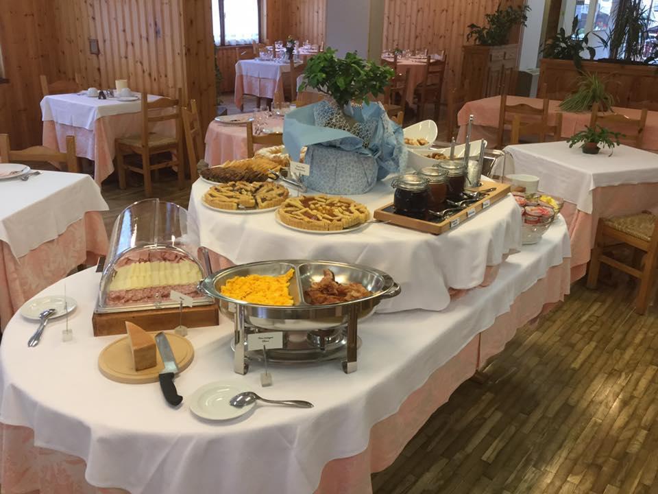 Hotel Valdotain Villeneuve Kültér fotó